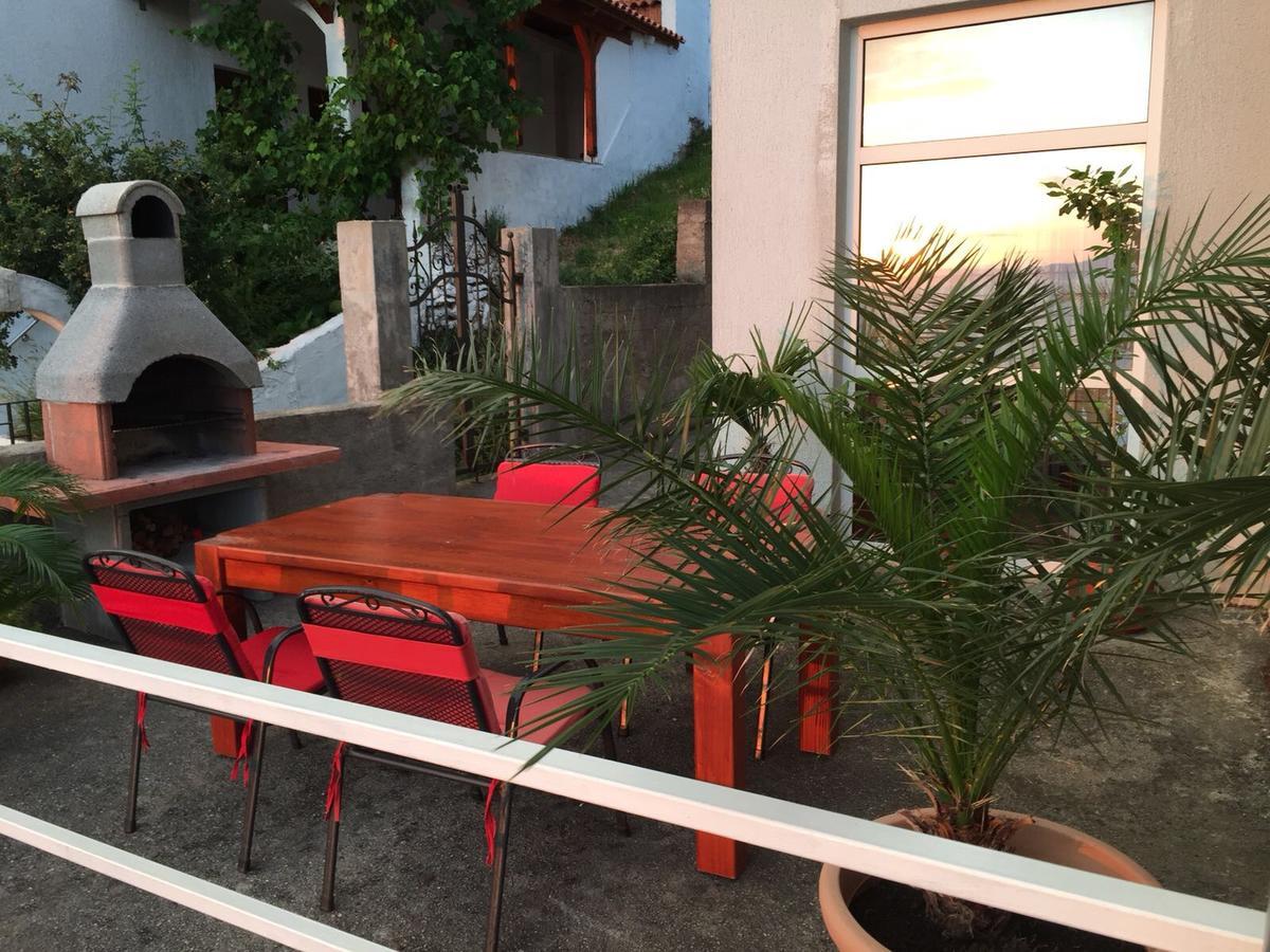 Apartment Ana เซนญ์ ภายนอก รูปภาพ